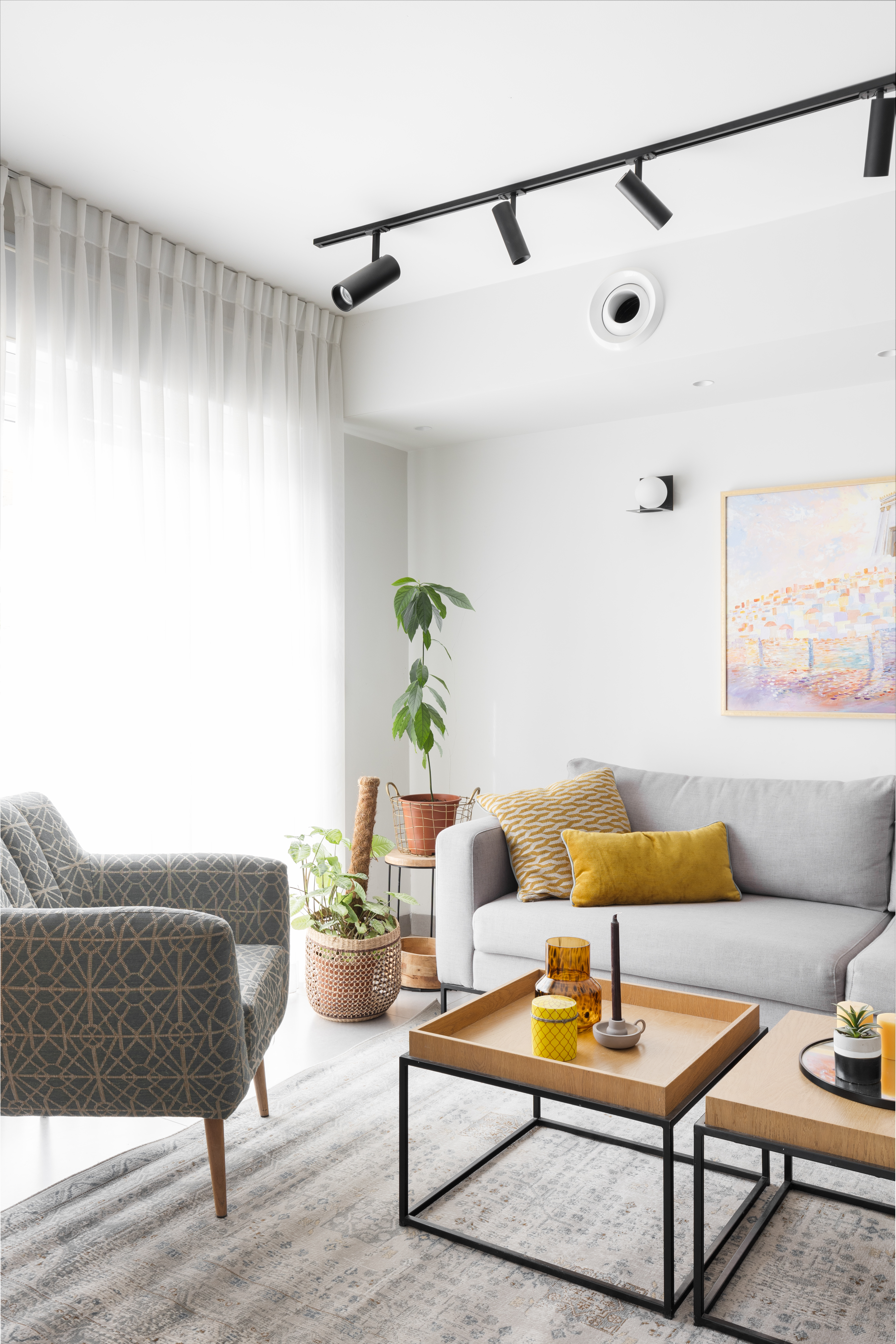 פרויקט שיפוץ 19